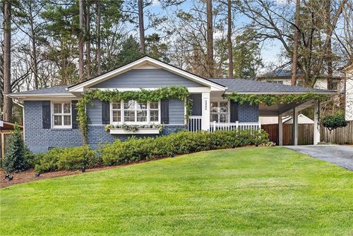 2226 Fairway Cir Ne, brookhaven, GA, 30319-3828 | Card Image