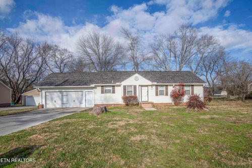 209 N Laurel Cir, Knoxville, TN, 37912-3530 | Card Image