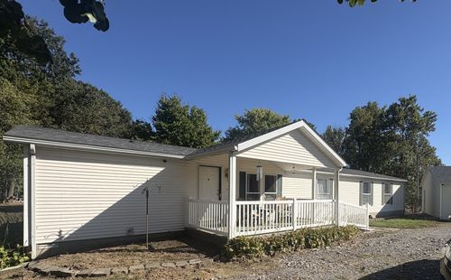 1202 S Mudline Rd, Murphysboro, IL, 62966-4093 | Card Image