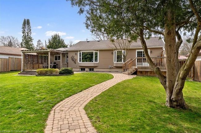 13 Lorimer St, House other with 3 bedrooms, 2 bathrooms and 7 parking in Fonthill ON | Image 35