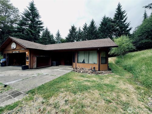 818 Nw 359th St, La Center, WA, 98629-3116 | Card Image