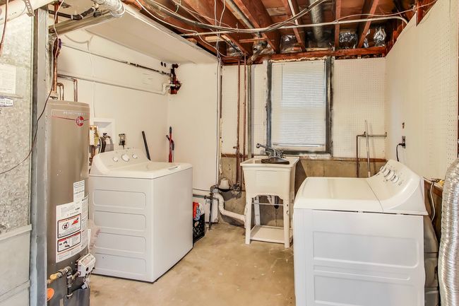 7734 Linden Ave, House other with 3 bedrooms, 2 bathrooms and 2 parking in Darien IL | Image 26