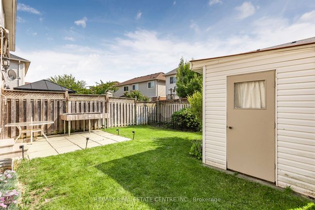 12 Sentimental Way, House attached with 3 bedrooms, 2 bathrooms and 1 parking in Brampton ON | Image 32