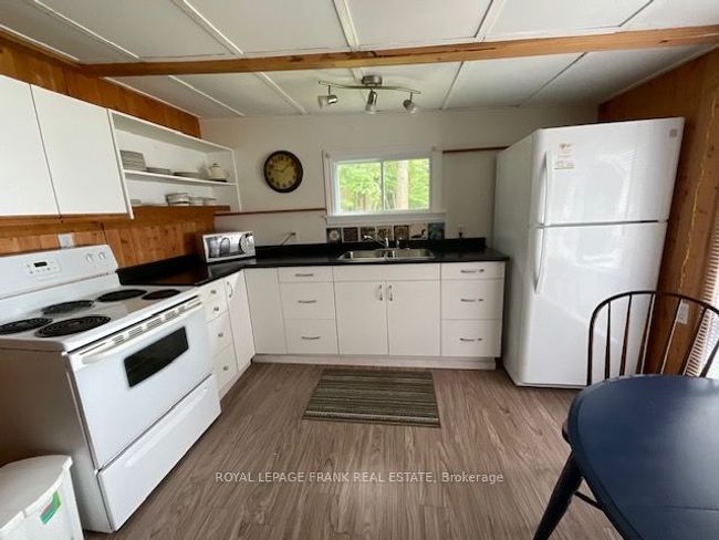 16 Caline Rd, House other with 3 bedrooms, 1 bathrooms and 3 parking in Curve Lake ON | Image 17