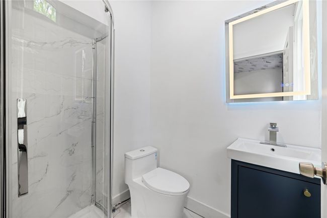 160 Ulysses St, House other with 5 bedrooms, 3 bathrooms and null parking in Mt Washington PA | Image 13
