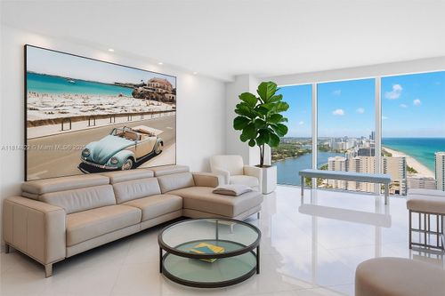 apt-3801-4779 Collins Ave, Miami Beach, FL, 33140-3260 | Card Image