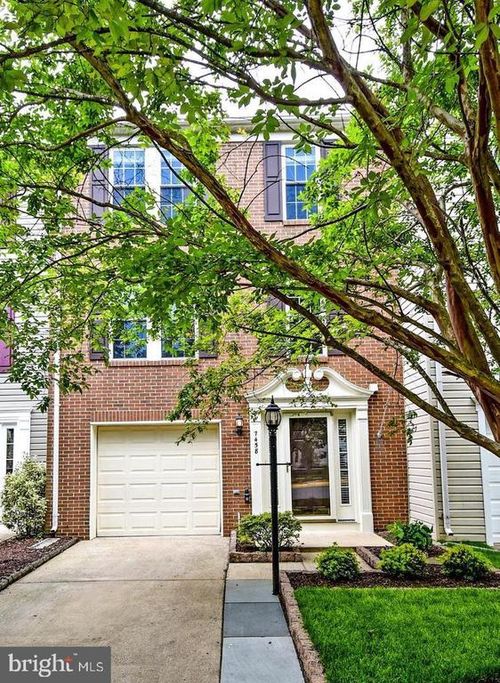 7458 Gadsby Sq, ALEXANDRIA, VA, 22315-5288 | Card Image