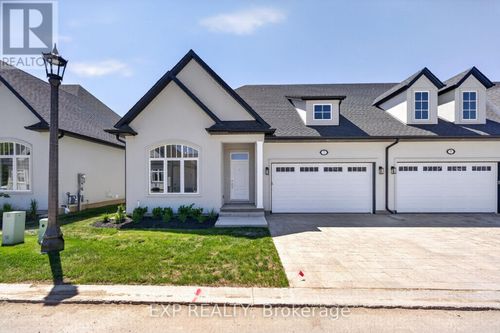 7 Butternut Crescent, Fort Erie (Ridgeway), ON, L0S1N0 | Card Image