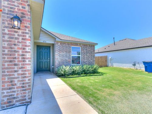 424 Se 7th Pl, Newcastle, OK, 73065-5164 | Card Image