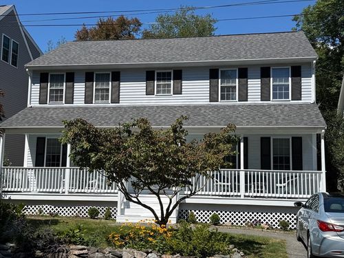 52 William St, Dartmouth, MA, 02748-3728 | Card Image