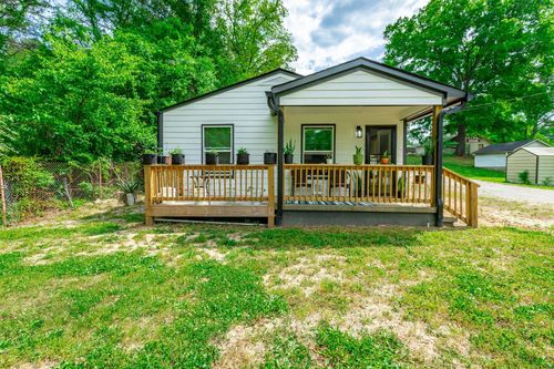 1366 Lakeview Dr, Rossville, GA, 30741-3174 | Card Image