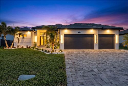 13 Nw 35th Pl, Cape Coral, FL, 33993-8927 | Card Image