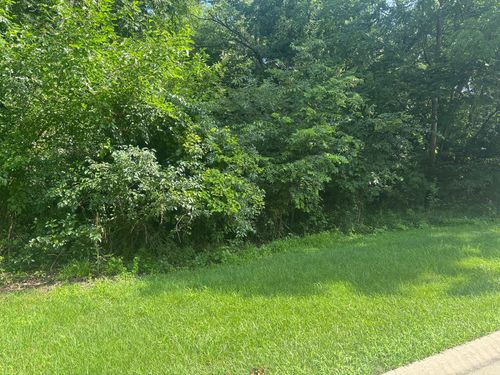 1182 Deerpath Ct, Fox Lake, IL, 60020-1183 | Card Image