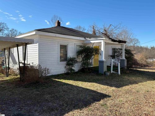 305 N Palmetto St, Liberty, SC, 29657-9140 | Card Image