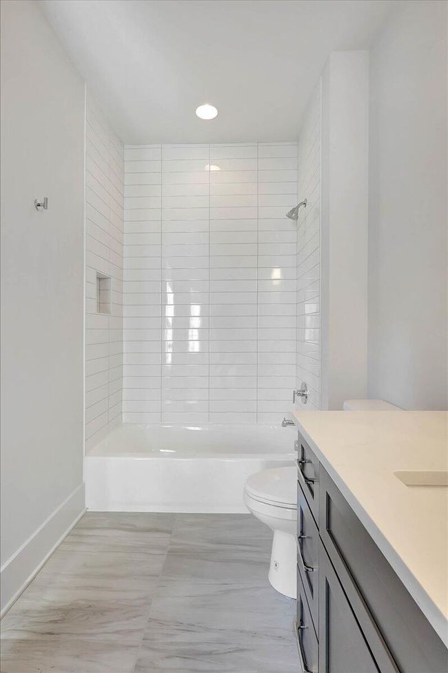 1443 Caldwell Ln, Townhouse with 3 bedrooms, 4 bathrooms and null parking in Chattanooga TN | Image 43