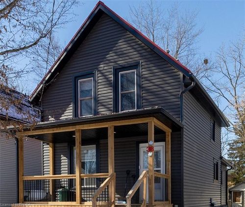 38 Mowat St, Stratford, ON, N5A2B7 | Card Image