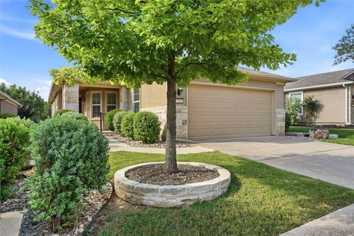 114 Eisenhower Ct, Georgetown, TX, 78633-5471 | Card Image