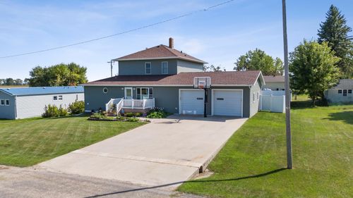 332 3rd Avenue E, Hunter, ND, 58048 | Card Image