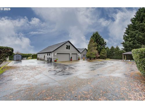 16506 Ne 182nd Ave, Brush Prairie, WA, 98606-9833 | Card Image