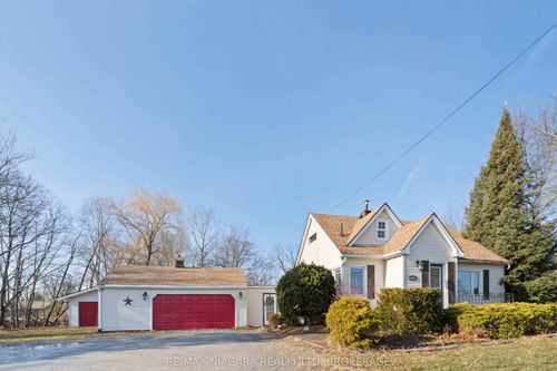 1671 Third Street Louth, St Catharines, ON, L2R0E1 | Card Image