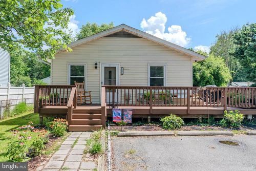 1179 Maple Ave, SHADY SIDE, MD, 20764-9519 | Card Image