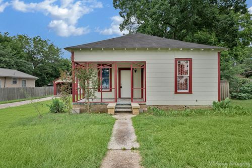 205 Lake St, Mooringsport, LA, 71060-9717 | Card Image