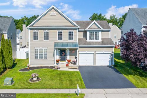 70 Cayuga Rd, BORDENTOWN, NJ, 08505-4441 | Card Image
