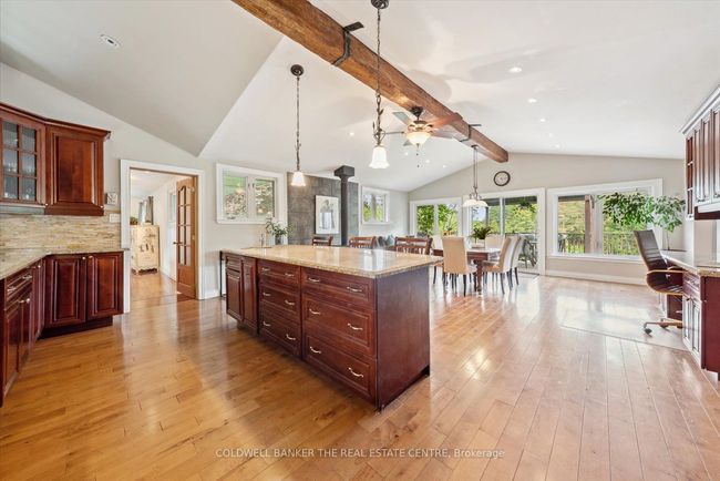 798213 3 Rd Line, House other with 4 bedrooms, 2 bathrooms and 10 parking in Mulmur ON | Image 14