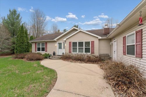 29387 Pine Prairie Ln, Lone Rock, WI, 53556-3919 | Card Image