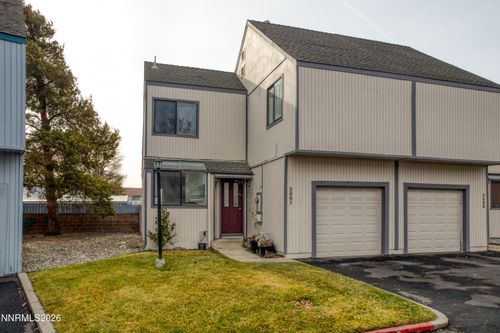 2561 Garfield Dr, Sparks, NV, 89431-2795 | Card Image
