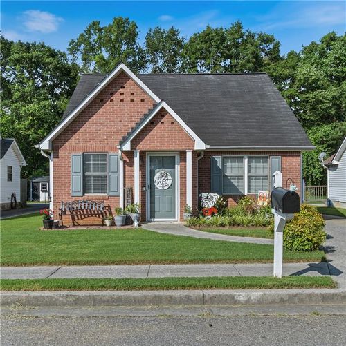 70 Pointe North Dr, Cartersville, GA, 30120-7917 | Card Image