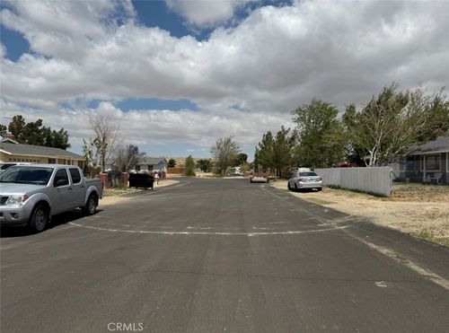 39143 169th St E, Palmdale, CA, 93591-3425 | Card Image