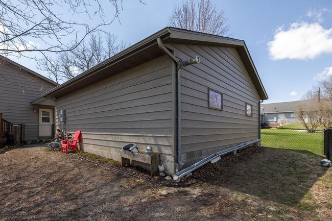 Back of garage | Image 44