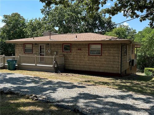 121 Lakeland Pt, Bull Shoals, AR, 72619-3817 | Card Image