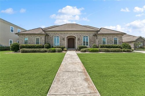 111 Orange Blossom Ct, Belle Chasse, LA, 70037-1650 | Card Image