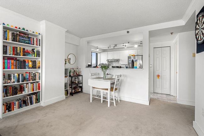 APT-502 - 15 N Beacon St, Condo with 2 bedrooms, 2 bathrooms and null parking in Boston MA | Image 6