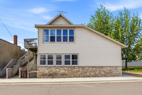 121 1st St W, Maple Lake, MN, 55358-4560 | Card Image