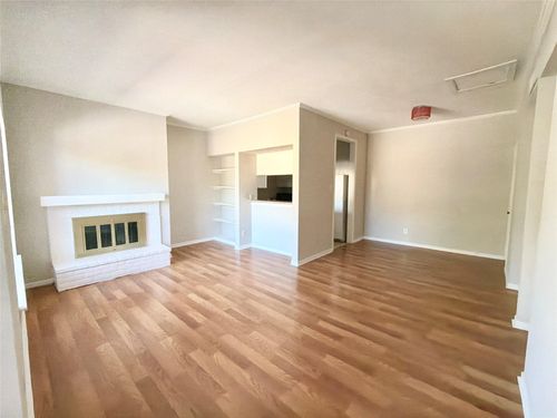 10-728 Bering Dr, Houston, TX, 77057-2174 | Card Image