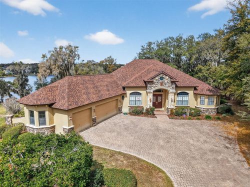 2007 Country Club Dr, Eustis, FL, 32726-5805 | Card Image