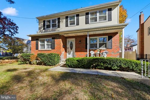 614 Highland Ter, HOLMES, PA, 19043-1018 | Card Image