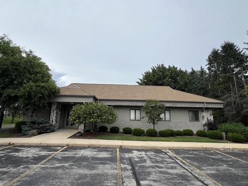 4010 S Church Drive, New Berlin, WI, 53151 | Card Image