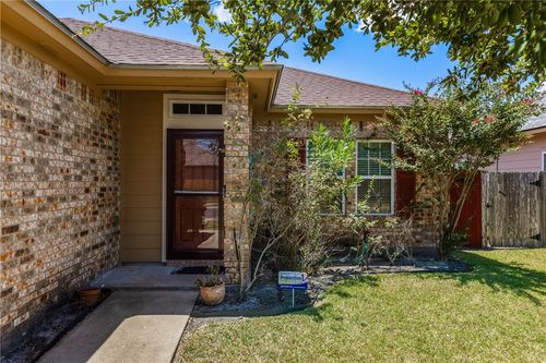 8009 Ventoso St, Corpus Christi, TX, 78414-5013 | Card Image