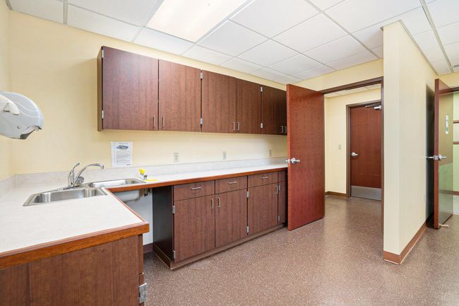 5161 B Dr S, Home with 0 bedrooms, 14 bathrooms and 40 parking in Battle Creek MI | Image 15