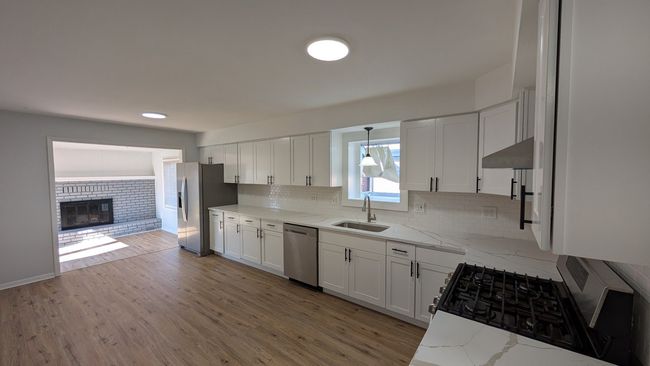 14590 Ford Ave, House other with 3 bedrooms, 3 bathrooms and null parking in Allen Park MI | Image 18