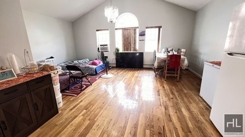 3-2810 Beverley Road, New York City, NY, 11226 | Card Image
