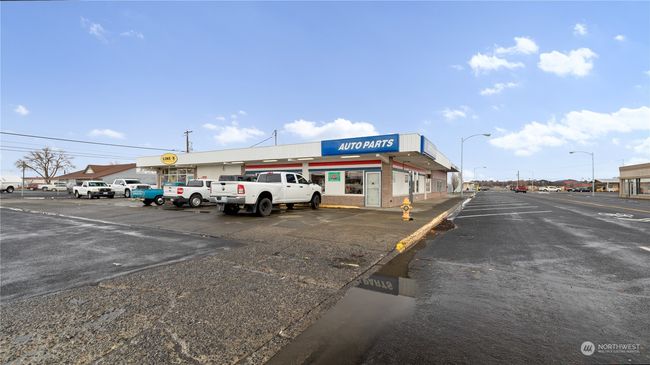 508 E 3 Rd Ave, Home with 0 bedrooms, 0 bathrooms and 20 parking in Moses Lake WA | Image 6