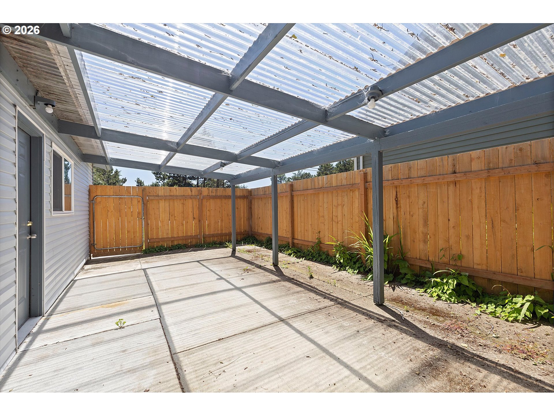 Residential in GlenedenBeach 5