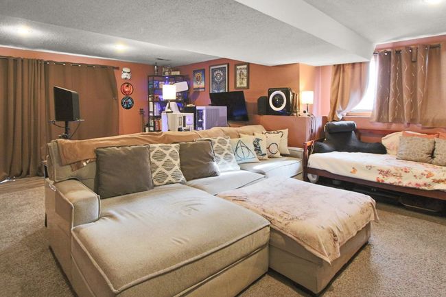 12 Yorkshire Ln, House other with 2 bedrooms, 2 bathrooms and null parking in Nashua NH | Image 20