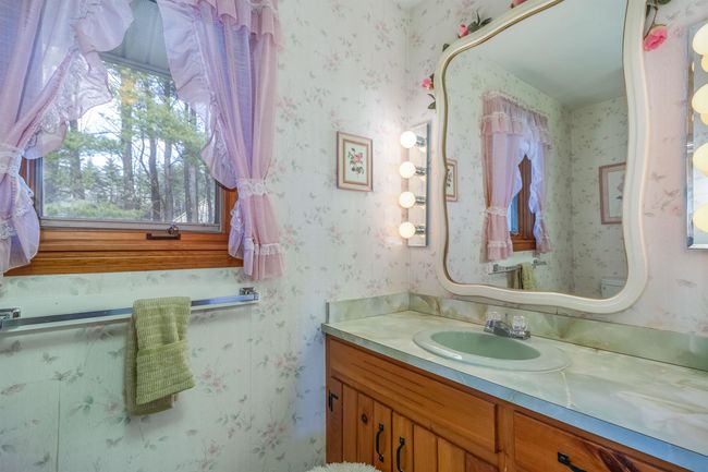 155 Olde Pine Ln, House other with 3 bedrooms, 3 bathrooms and null parking in Wallingford VT | Image 22