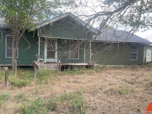 18292 Fm 471, Natalia, TX, 78059 | Card Image